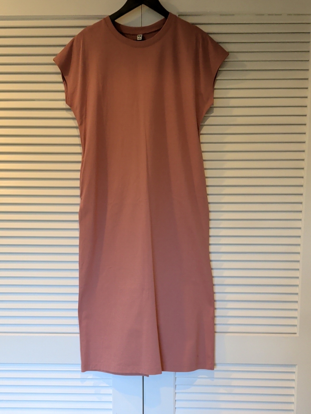 Uniqlo Mauve Or Dusty Rose Pink Short Sleeve Midi Dress